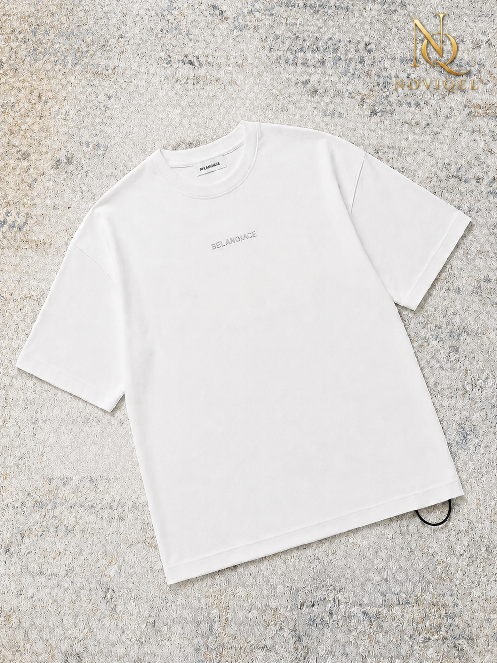 Minimalist Crew Neck T-Shirt – view 3