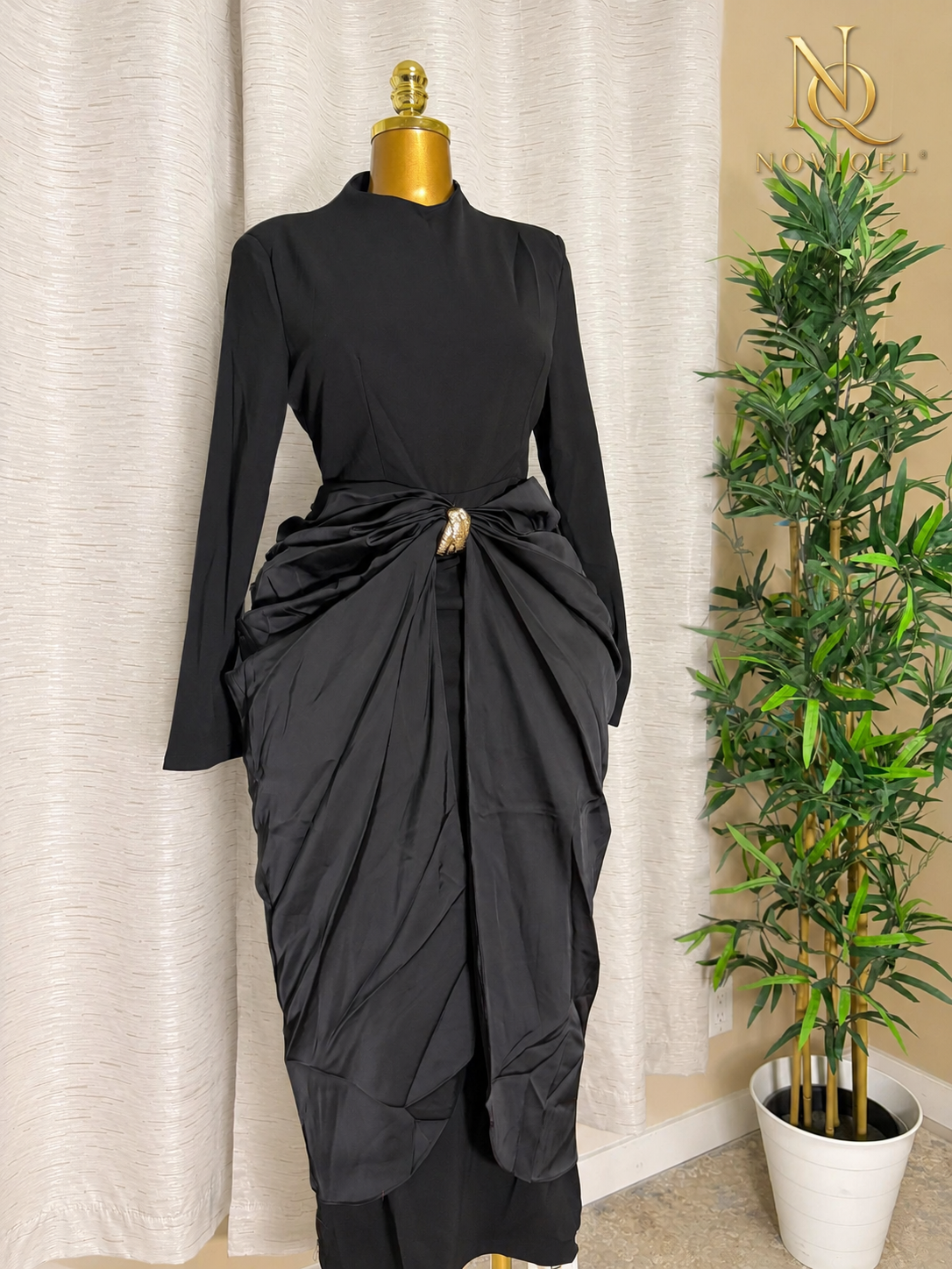 Black Draped Brooch Midi Dress – view 1