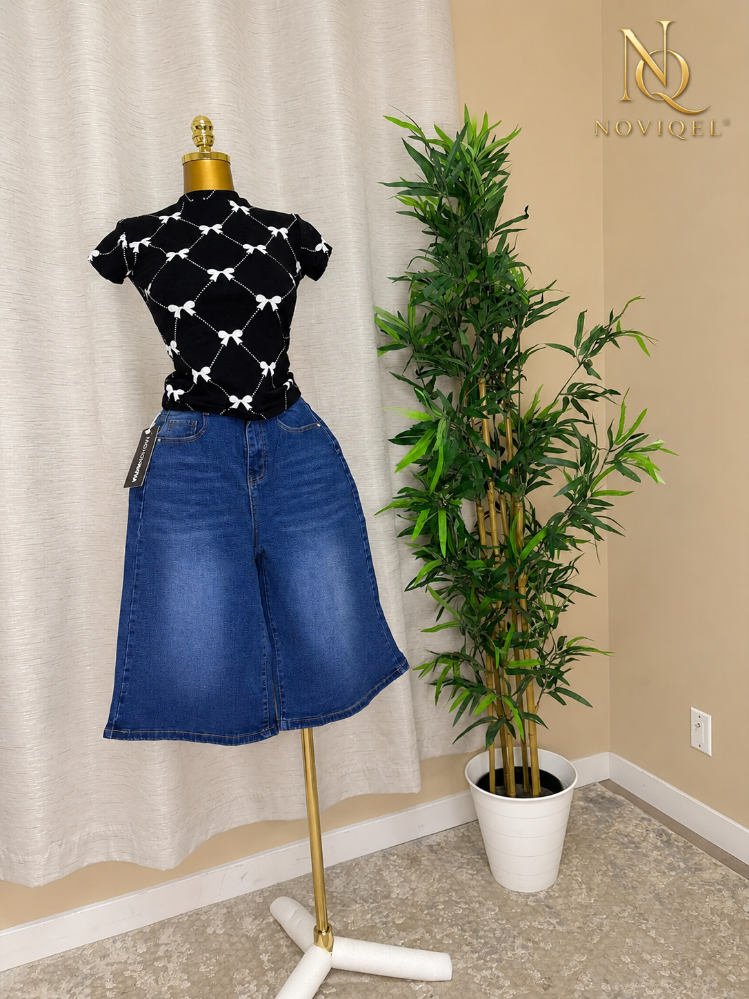 Light-Wash Wide-Leg Denim Jorts – view 2